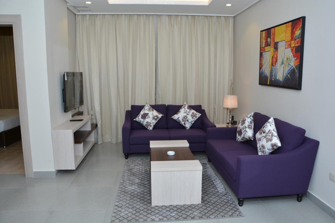 Хостел The Lofts Kuwait Fintas Кувейт Экстерьер фото