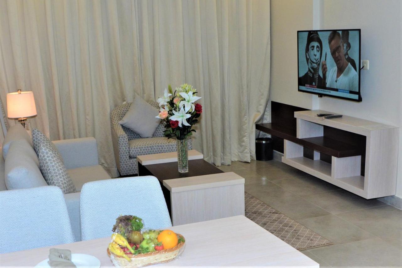 Хостел The Lofts Kuwait Fintas Кувейт Экстерьер фото