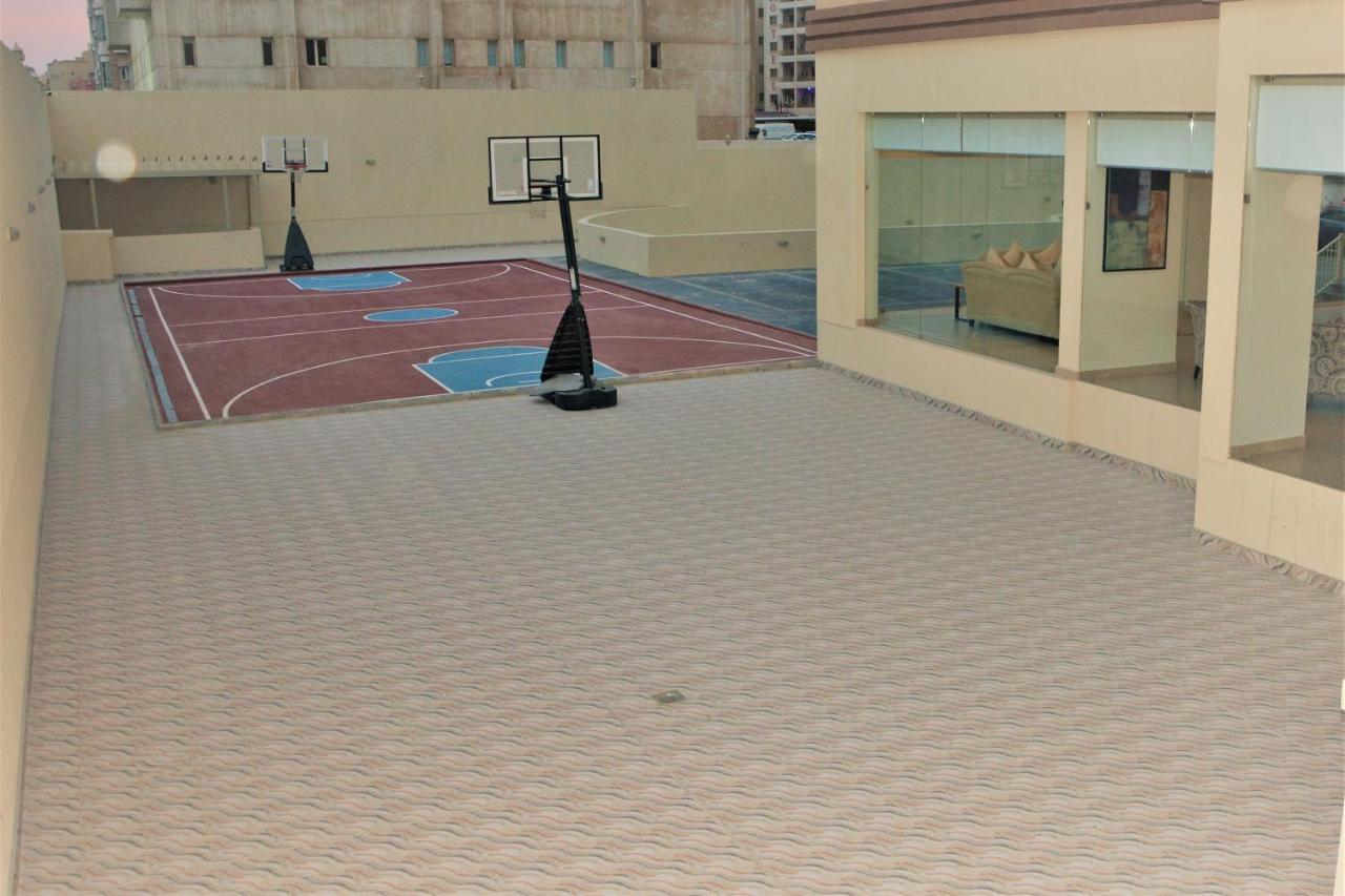 Хостел The Lofts Kuwait Fintas Кувейт Экстерьер фото