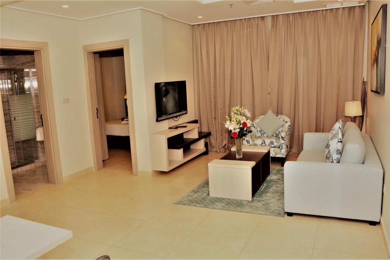 Хостел The Lofts Kuwait Fintas Кувейт Экстерьер фото